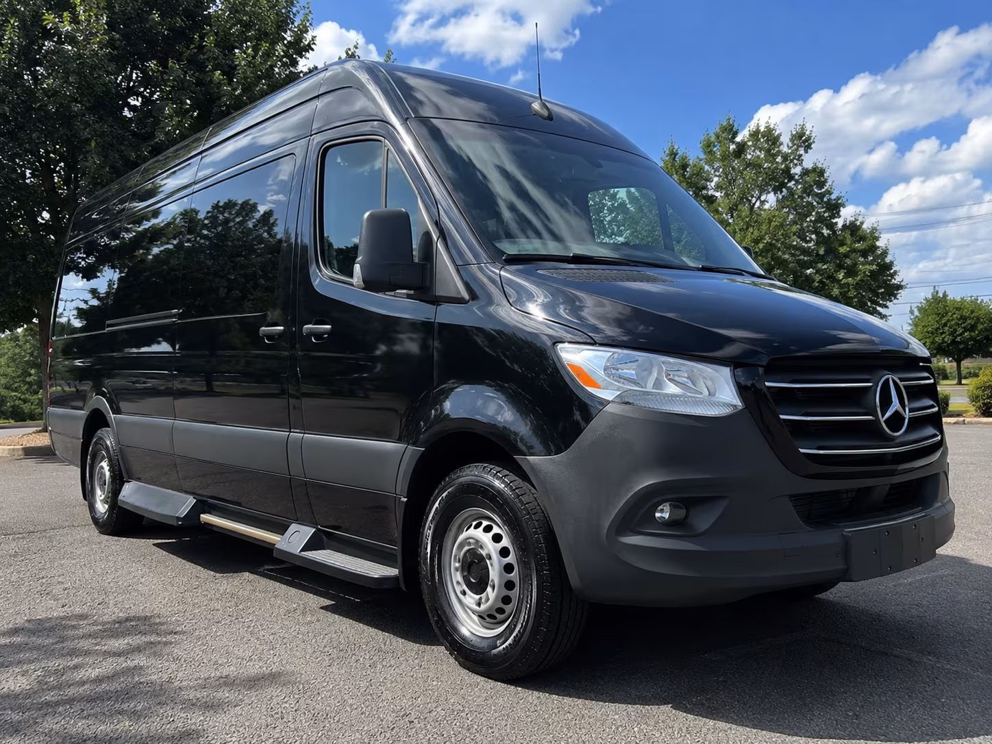 find the perfect transportation for your next wedding 1
