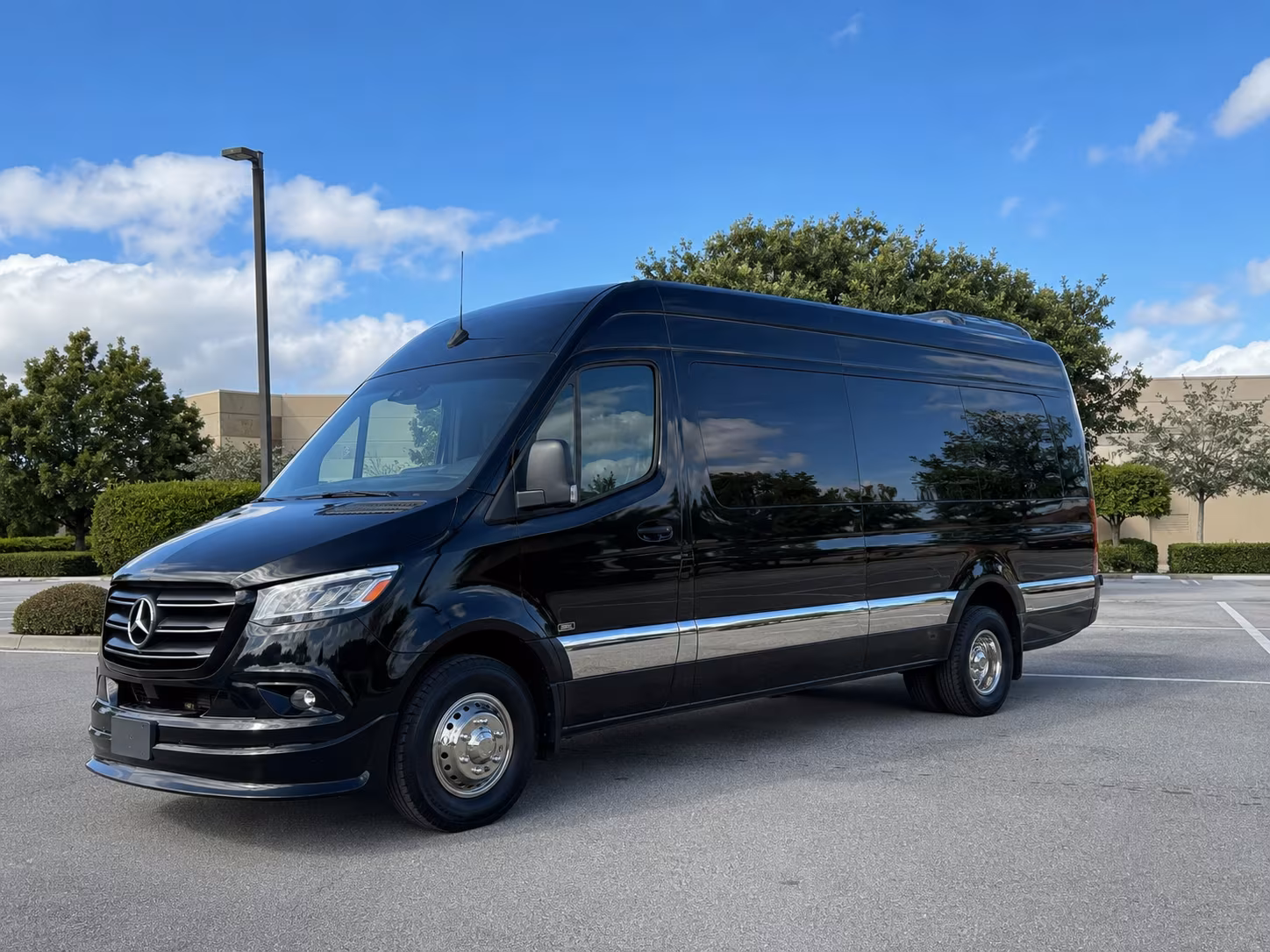 find the perfect transportation for your next wedding 5