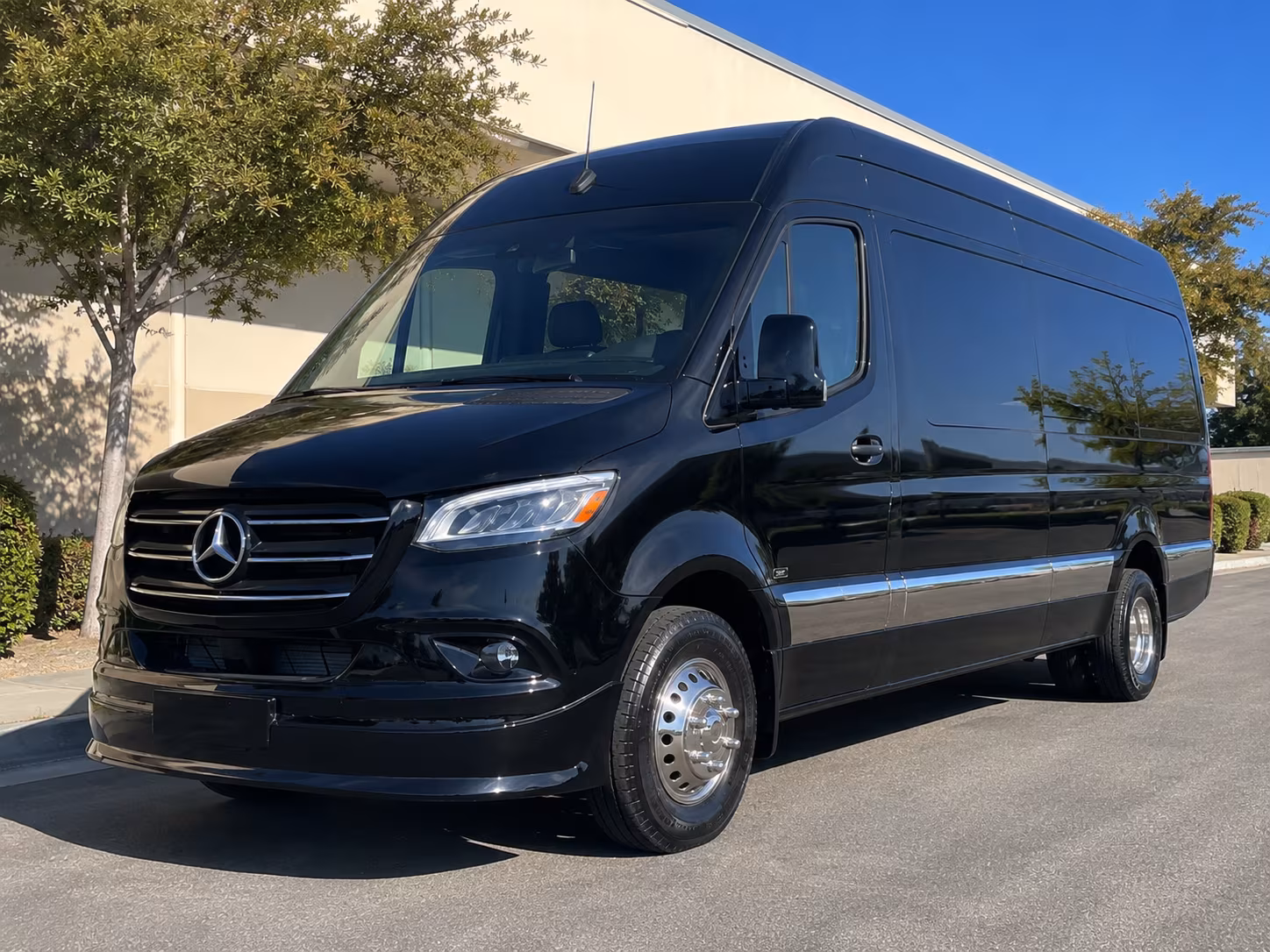 find the perfect transportation for your next wine tour 2